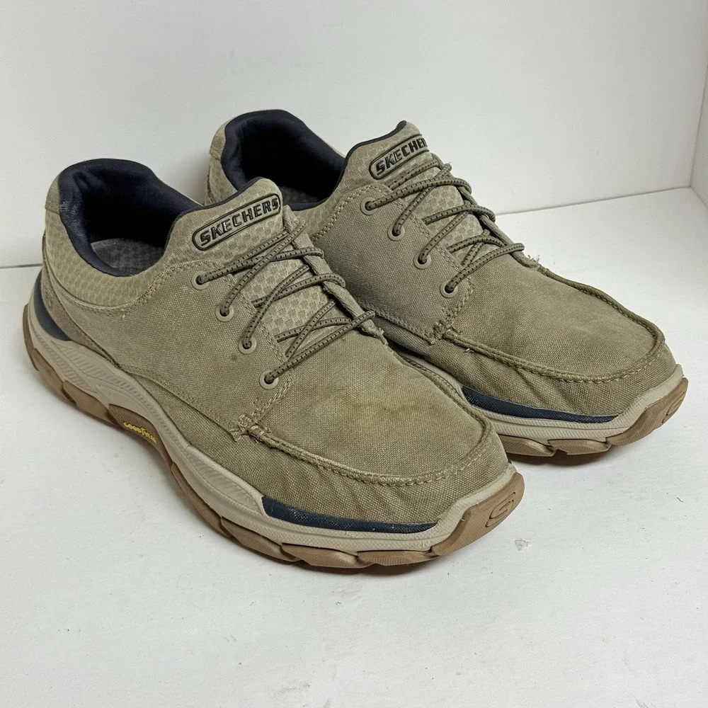 Skechers Respected Loleto Men's Size 9.5 Relaxed Fit Shoes Tan Canvas 204329